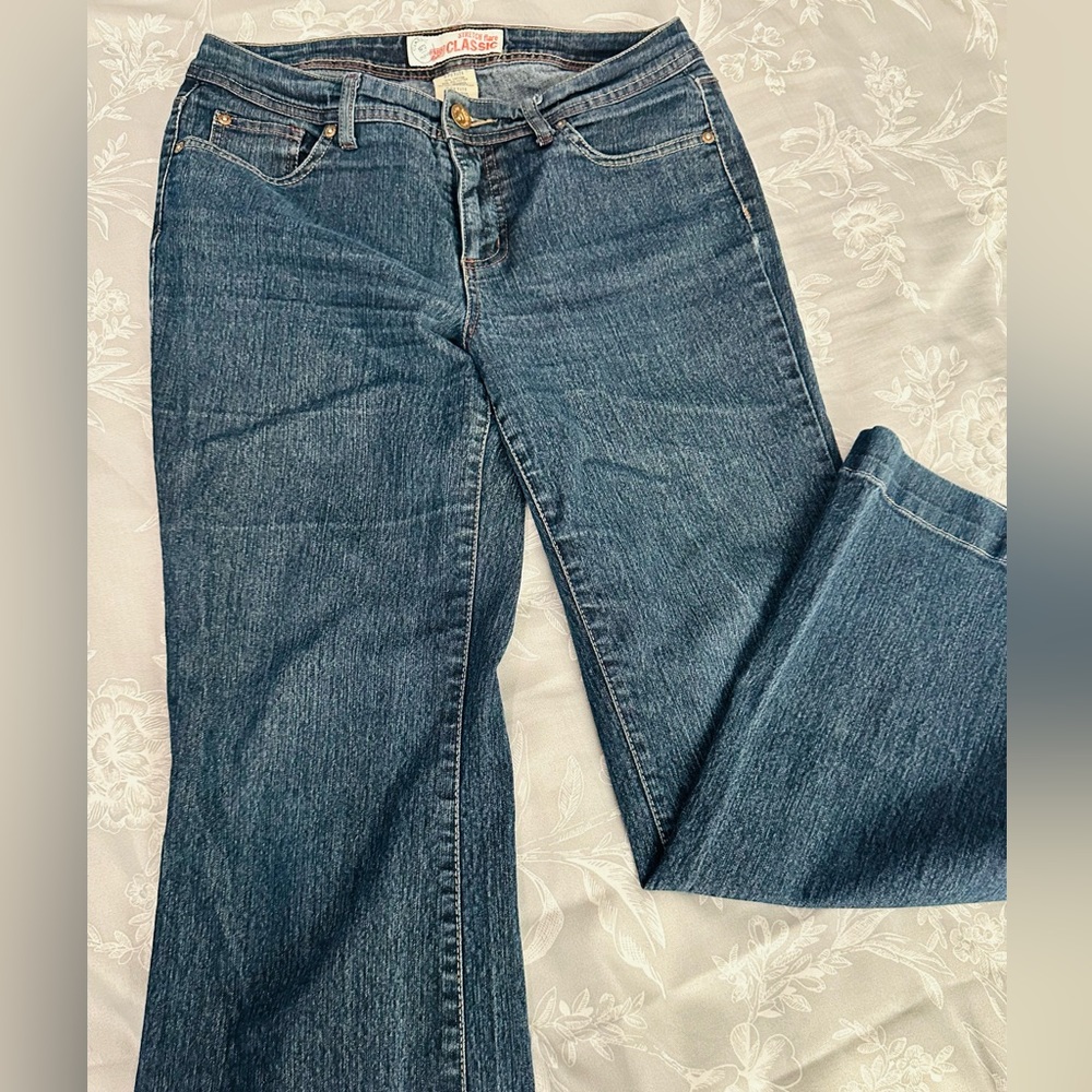 Faded Glory stretch flare classic jeans